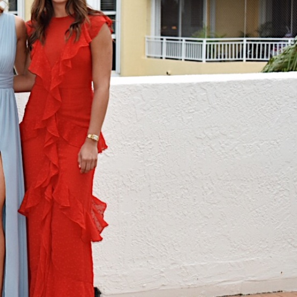 Red Monique Lhuillier Dress
